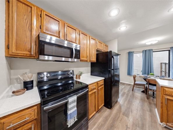 1302 3rd Street SE 1, Auburn WA 98002
