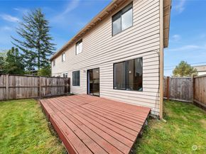 1302 3rd Street SE 1, Auburn WA 98002