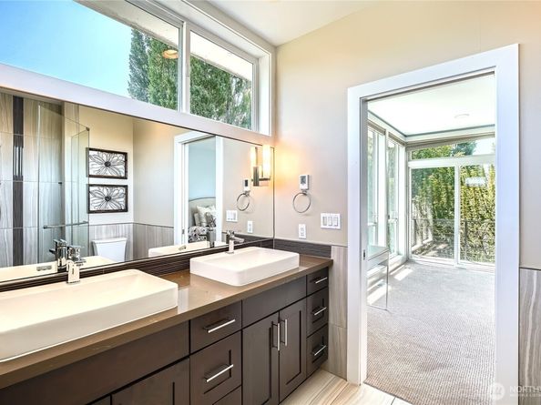 9544 3rd Avenue NW, Seattle WA 98117