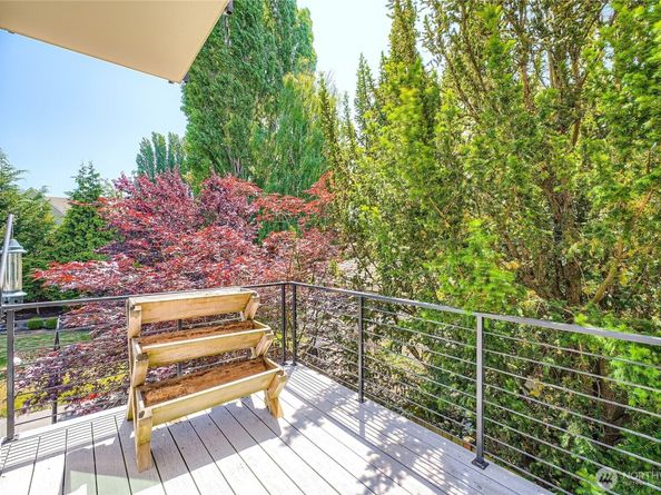 9544 3rd Avenue NW, Seattle WA 98117