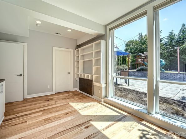 9544 3rd Avenue NW, Seattle WA 98117
