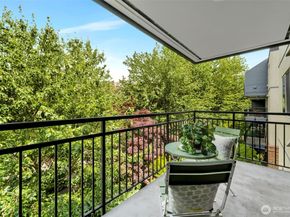 275 W Roy Street 319, Seattle WA 98119