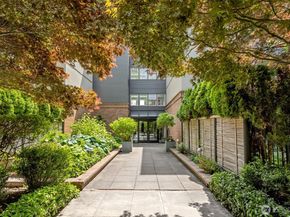 275 W Roy Street 319, Seattle WA 98119