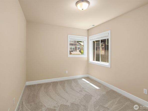 20021 94th Avenue NE 45, Bothell WA 98011