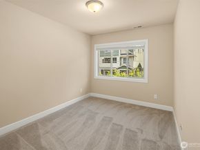 20021 94th Avenue NE 45, Bothell WA 98011