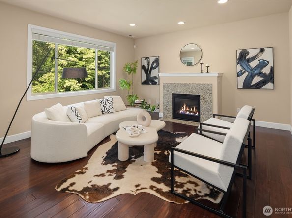 20021 94th Avenue NE 45, Bothell WA 98011