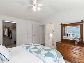 12520 NE Marine View Drive, Kingston WA 98346