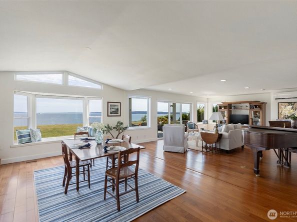 12520 NE Marine View Drive, Kingston WA 98346