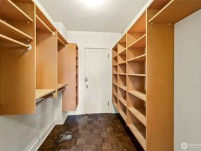 1902 Bigelow Avenue N 301, Seattle WA 98109