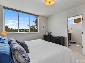 3418 A 23rd Avenue W, Seattle WA 98199