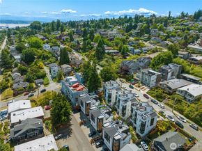 3418 A 23rd Avenue W, Seattle WA 98199