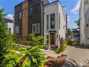 3418 A 23rd Avenue W, Seattle WA 98199