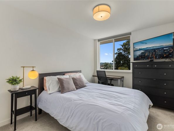 3418 A 23rd Avenue W, Seattle WA 98199