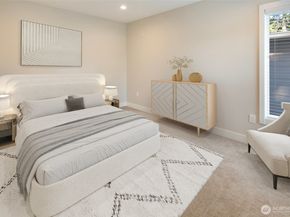 11838 79th Avenue S, Seattle WA 98178