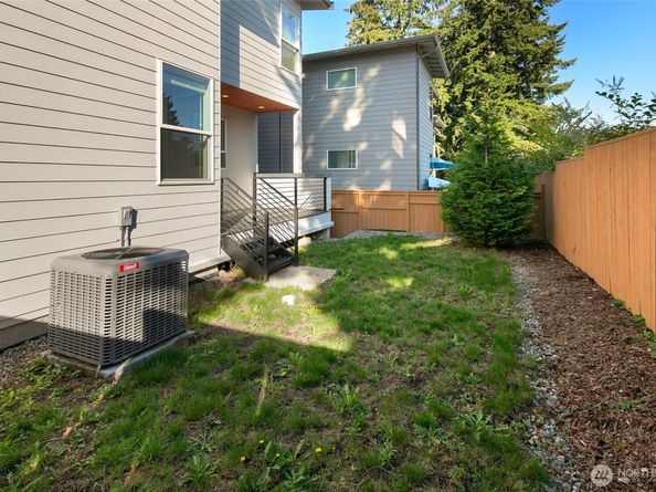 11838 79th Avenue S, Seattle WA 98178