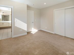 11838 79th Avenue S, Seattle WA 98178