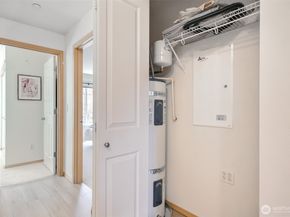 1957 23rd Place NE 203, Issaquah WA 98029