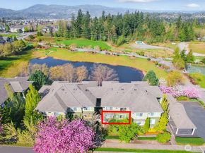 1957 23rd Place NE 203, Issaquah WA 98029