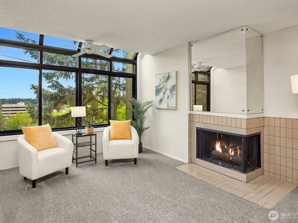 9710 5th Avenue NE 503, Seattle WA 98115