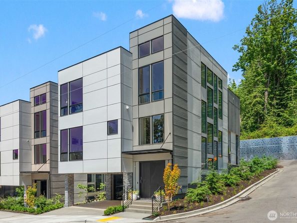 11888 SE 5th Street, Bellevue WA 98005