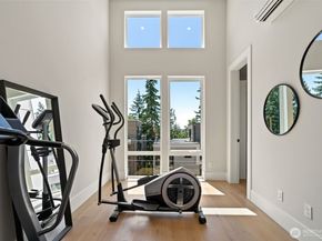 11888 SE 5th Street, Bellevue WA 98005