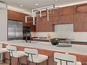 11888 SE 5th Street, Bellevue WA 98005