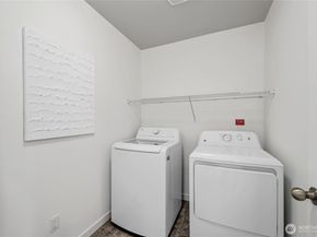 31 157th Lane SE, Bothell WA 98012