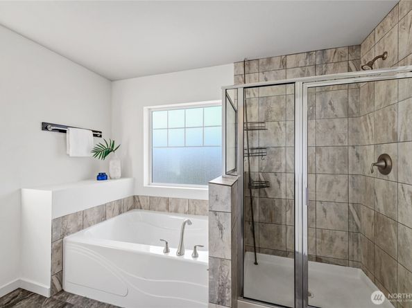 31 157th Lane SE, Bothell WA 98012