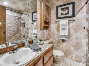 16901 SE 45th Street, Bellevue WA 98006