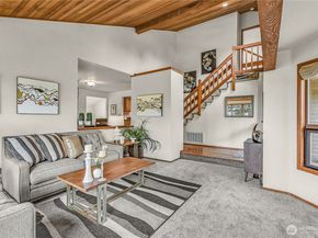 16901 SE 45th Street, Bellevue WA 98006