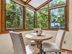 16901 SE 45th Street, Bellevue WA 98006