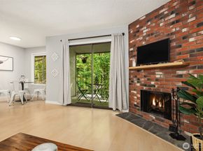 12023 100th Avenue NE C4, Kirkland WA 98034