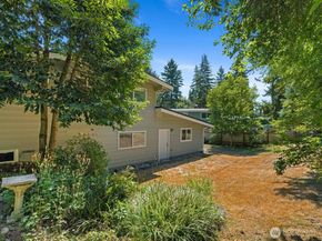 17829 NE 93rd Place, Bothell WA 98011