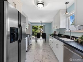 17829 NE 93rd Place, Bothell WA 98011