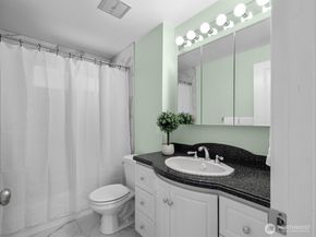 17829 NE 93rd Place, Bothell WA 98011