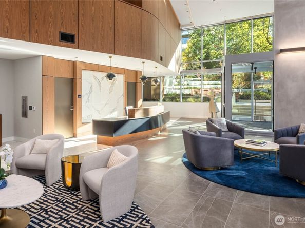 800 Columbia Street 301, Seattle WA 98104