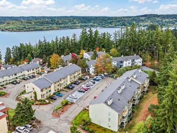 1780 W Sunn Fjord Lane