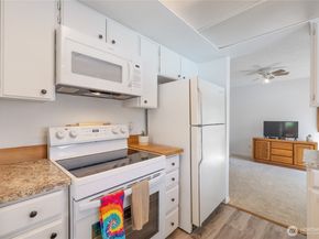 3207 SW 319TH Street 48, Federal Way WA 98023