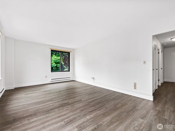1105 Spring Street 407, Seattle WA 98104
