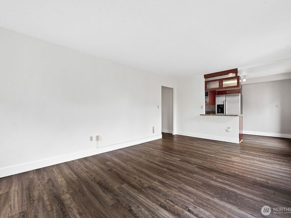 1105 Spring Street 407, Seattle WA 98104