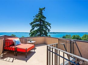435 8th Avenue W, Kirkland WA 98033
