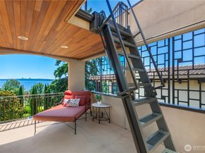 435 8th Avenue W, Kirkland WA 98033