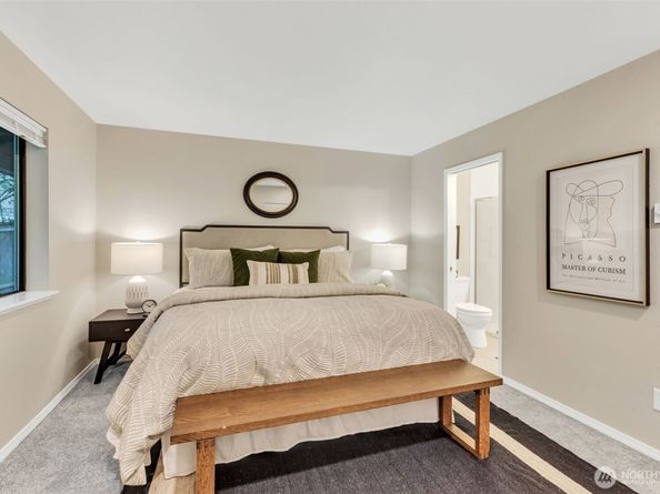 9009 Avondale Road NE D107, Redmond WA 98052