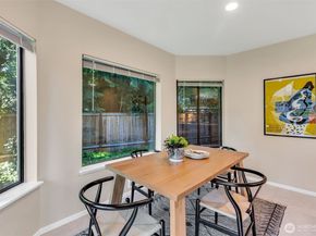 9009 Avondale Road NE D107, Redmond WA 98052