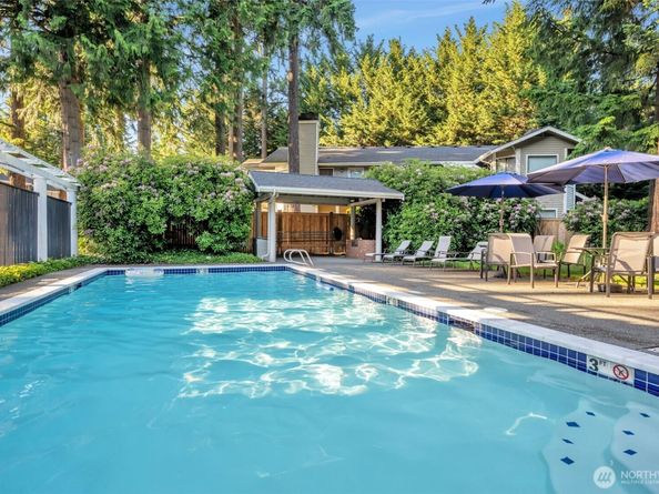 9009 Avondale Road NE D107, Redmond WA 98052