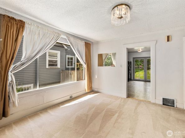 401 23rd Avenue E, Seattle WA 98112