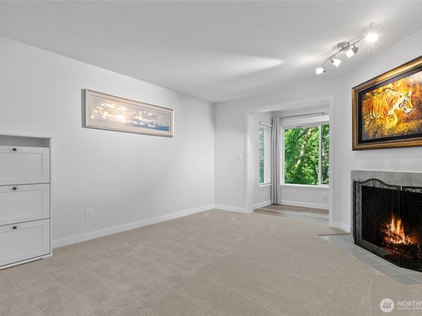 975 Aberdeen Avenue NE G203, Renton WA 98056