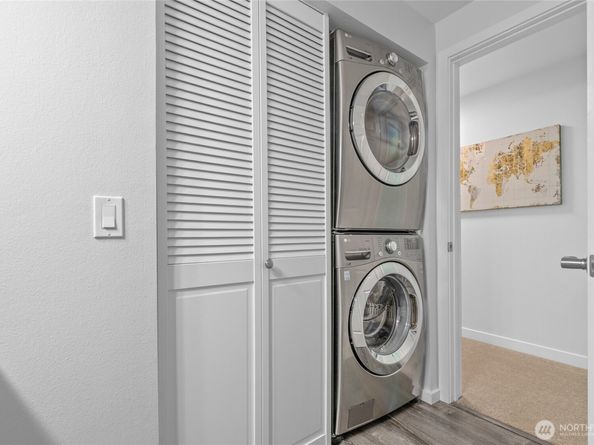 975 Aberdeen Avenue NE G203, Renton WA 98056