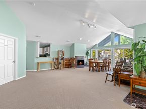 975 Aberdeen Avenue NE G203, Renton WA 98056