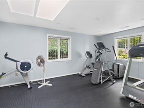 975 Aberdeen Avenue NE G203, Renton WA 98056